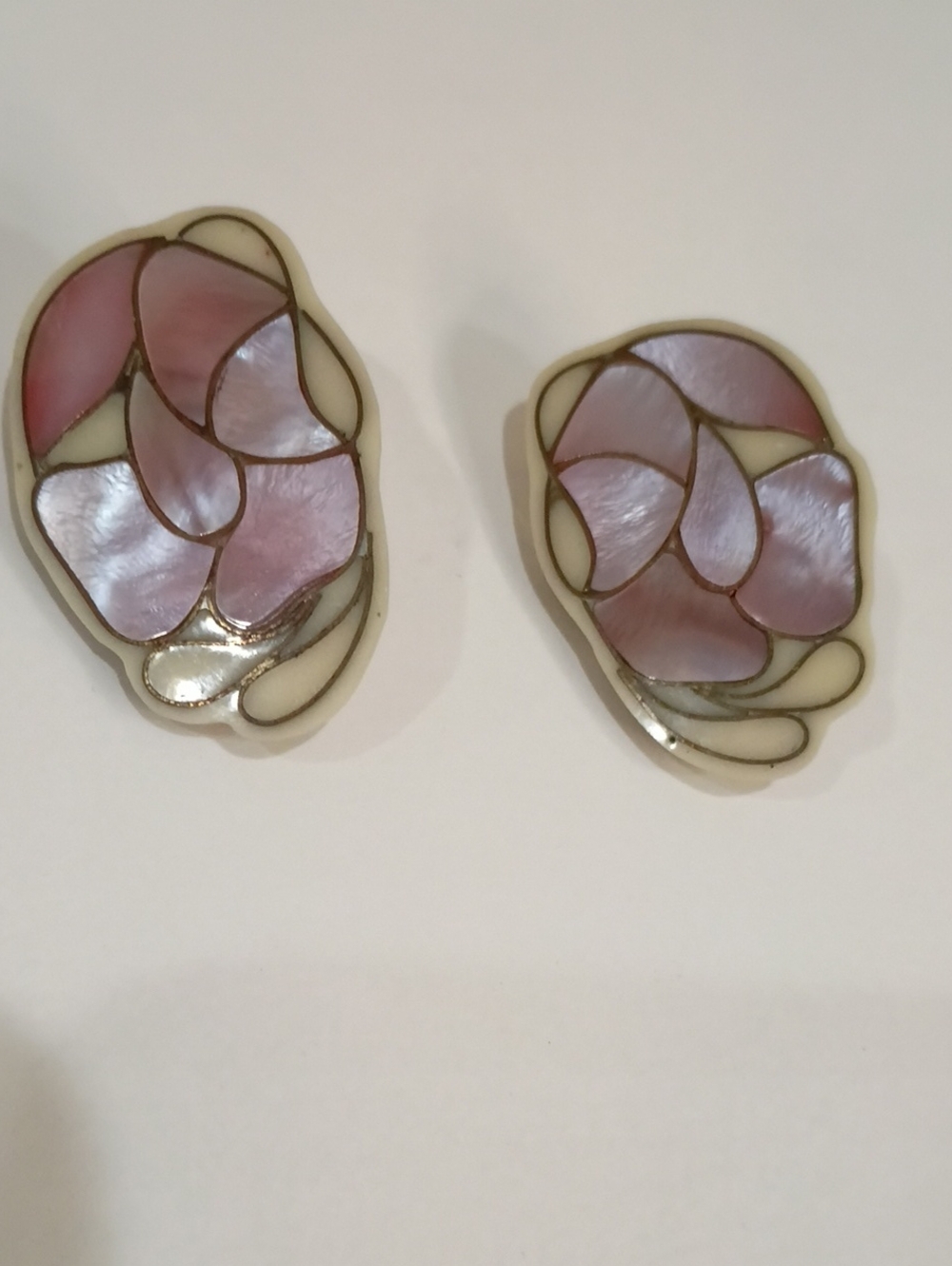 Oval Iridescent Inlay Resin Earrings - Vintage 1980s